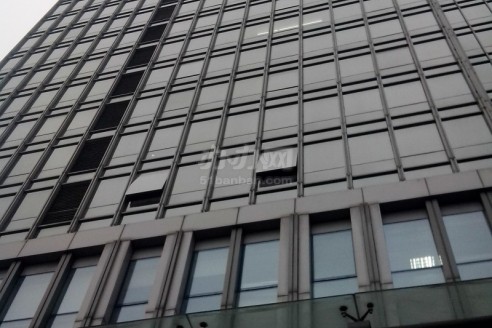 新出房源 宝华大厦 7,13号线地铁*** 93㎡精装带家具 朝南